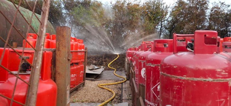 Protecting the propane tanks (Credit: HWIFRS)