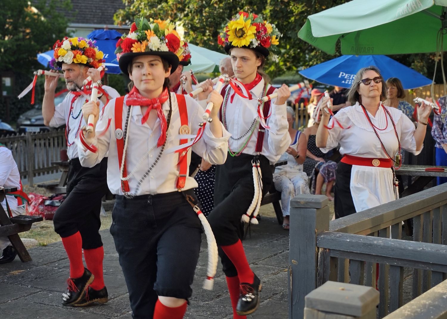 Morris Men at the Mitre